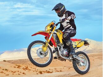 3M_PC_IJ180mC_10_LSE