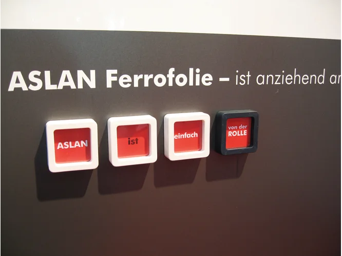 AS_PC_FF-400_selbstklebend_Ferrofolie_1417_1063_180_ppi_1363