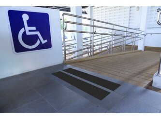 JP_PC_Hospitality_and_health_care