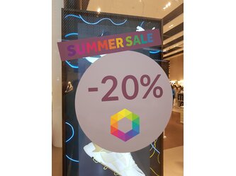 MY_PC_MY1779_Sale_with_Hexagon_on_Glass